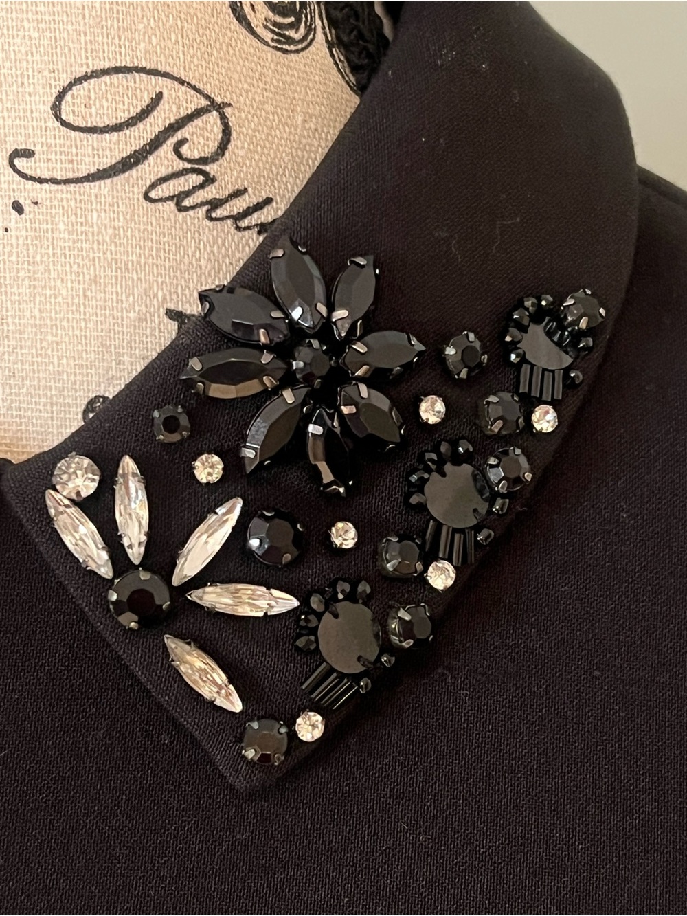 Kate Spade Black A-line Dress w/ Jewel Adorned Collar | Size 4 | Great Condition - Picture 9 of 15